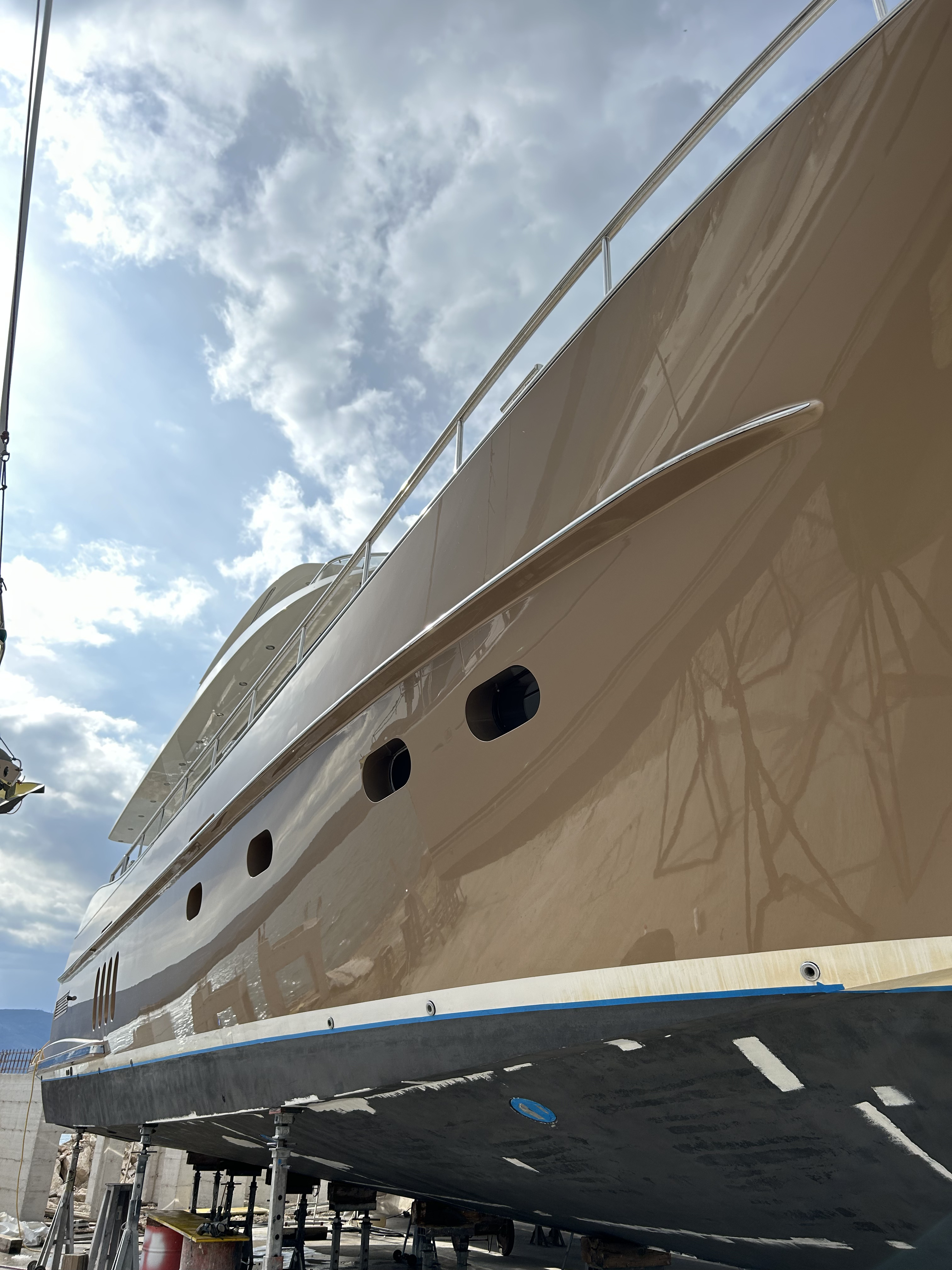 Van der Valk 74'' - Image 1